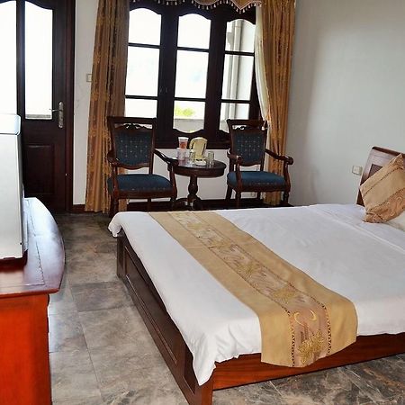 Hoa Binh Ha Long Hotel Екстериор снимка